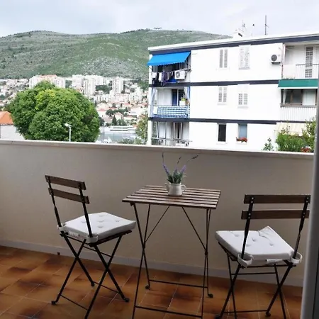 Apartman Dodo- One Bedroom With Balcony And Partial Sea View