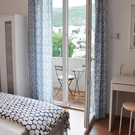 Dodo- One Bedroom With Balcony And Partial Sea View Ντουμπρόβνικ