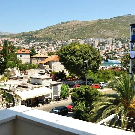 Apartment Dodo- One Bedroom With Balcony And Partial Sea View *